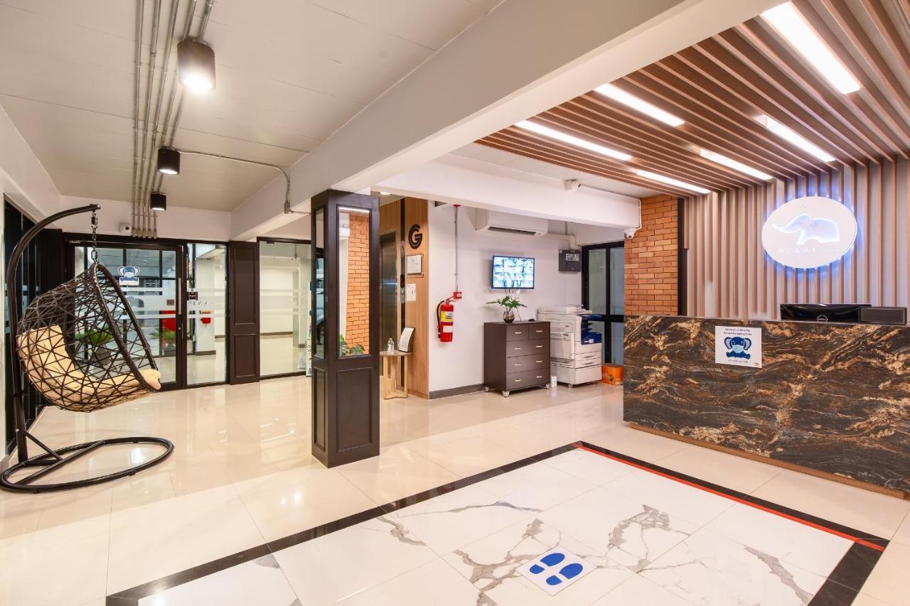 Plaai Play Hotel Rayong Bagian luar foto
