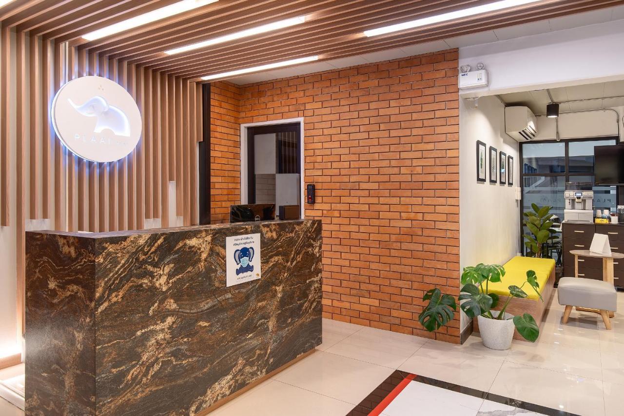 Plaai Play Hotel Rayong Bagian luar foto