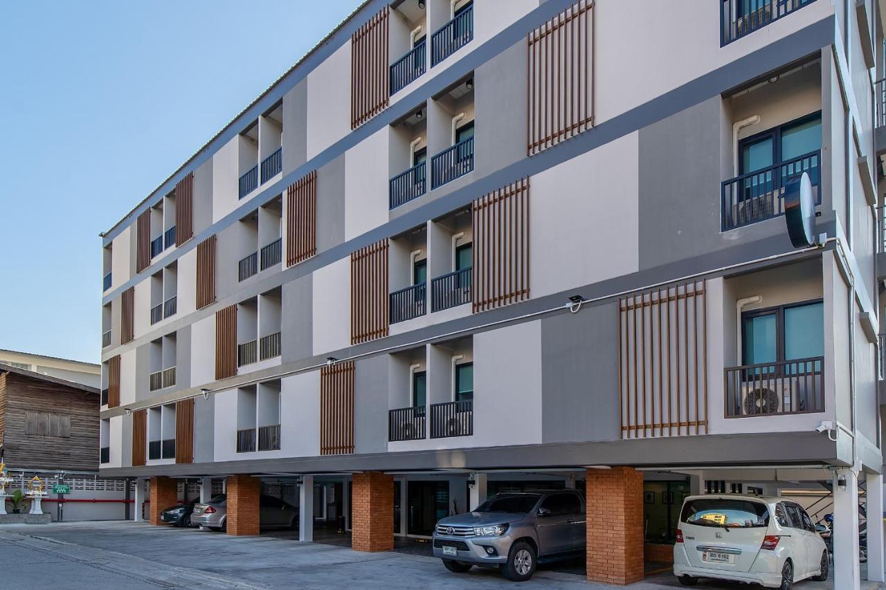 Plaai Play Hotel Rayong Bagian luar foto