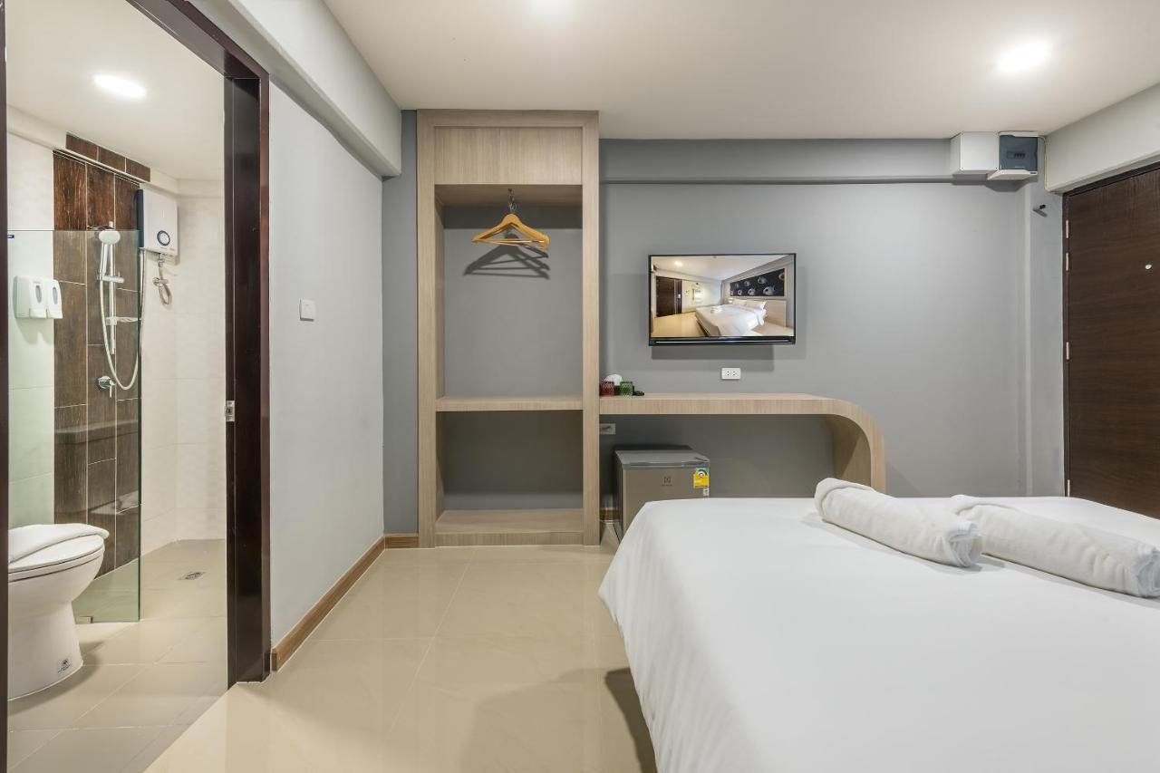 Plaai Play Hotel Rayong Bagian luar foto