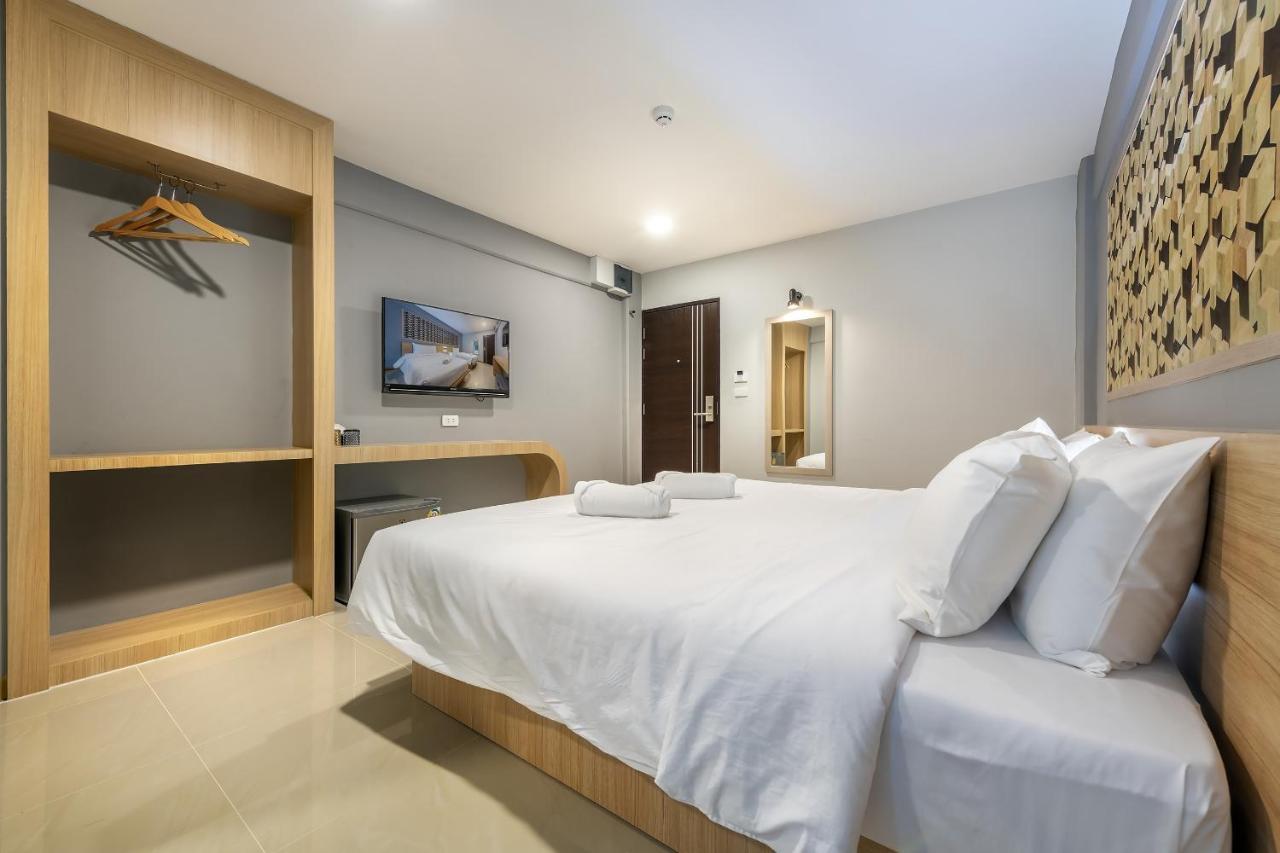Plaai Play Hotel Rayong Bagian luar foto