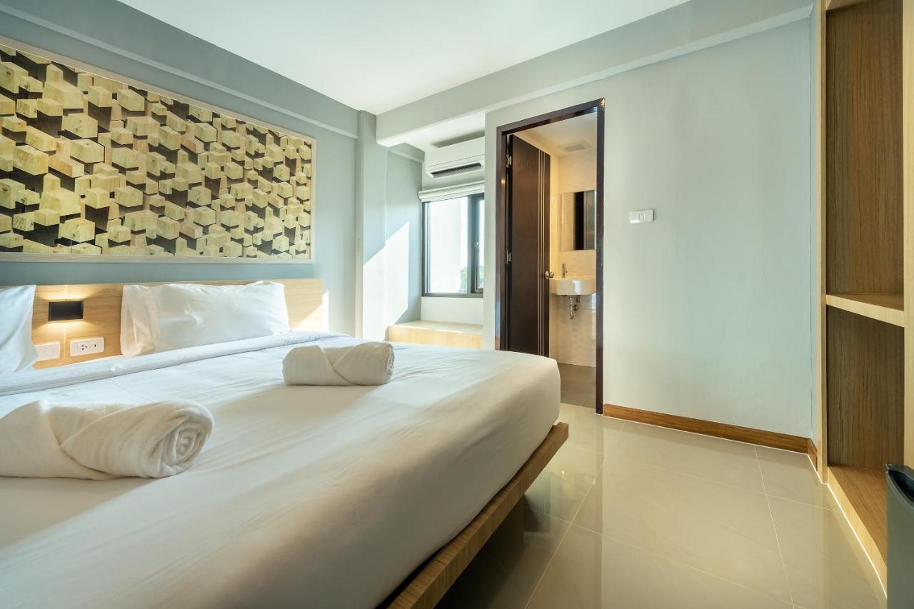 Plaai Play Hotel Rayong Bagian luar foto